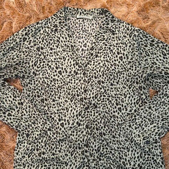 Ecowish Leopard Print Long Sleeve Blouse size L - Picture 10 of 10